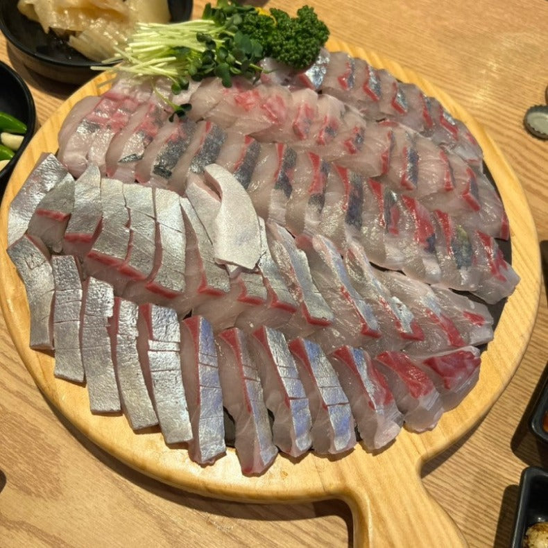 [Frozen] Kanpachi sashimi