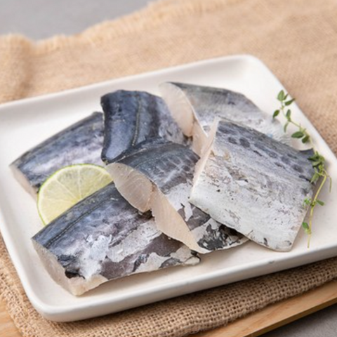 [I Love You] Boneless mackerel for children with thorns removed 